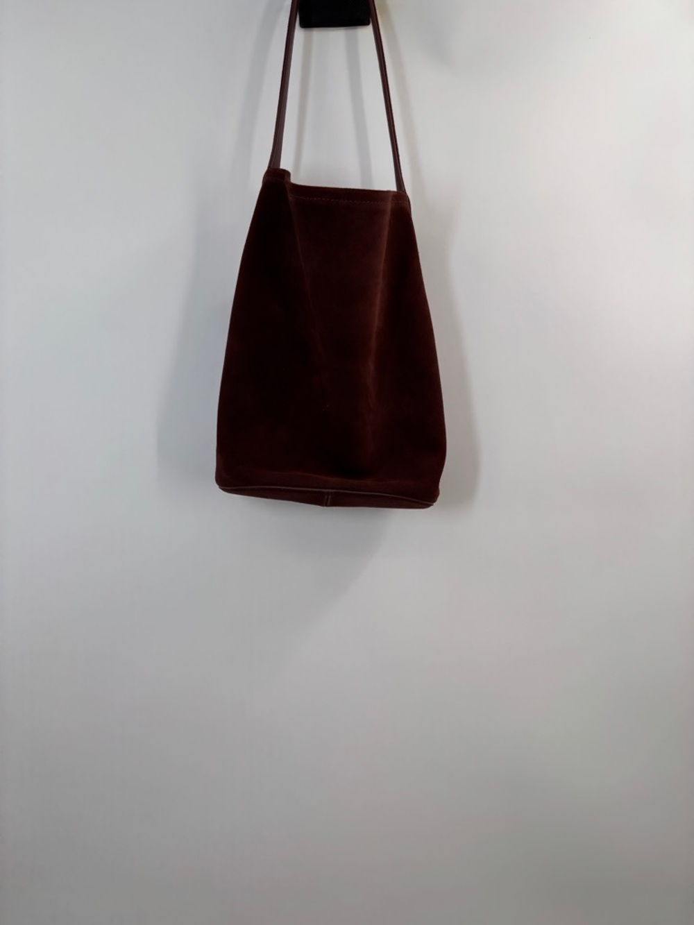 J.Crew Berkeley bucket bag in leather and suede - Picture 4 of 8